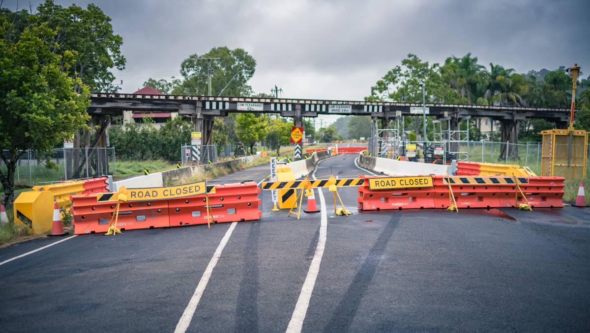 Terania St in North Lismore is closed due to the aging rail bridge. 