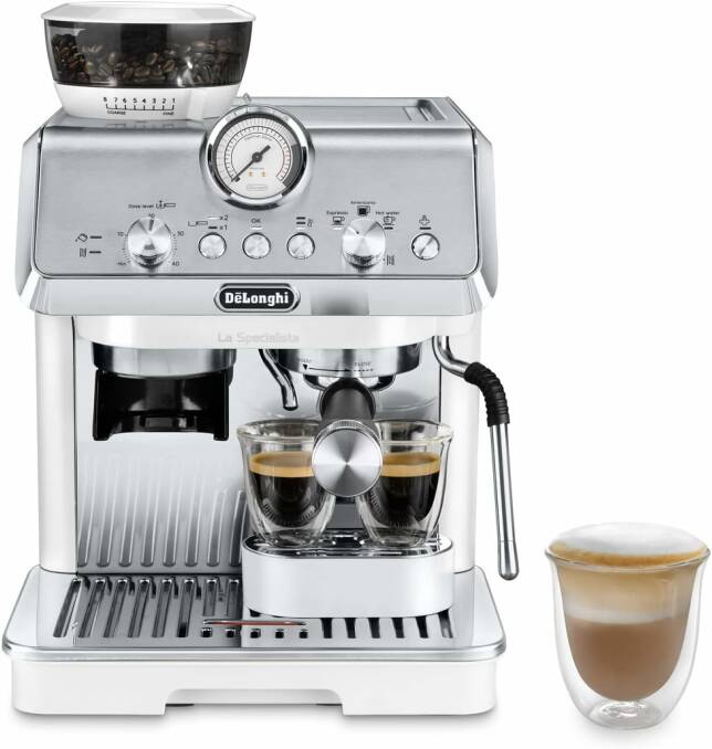 De'Longhi La Specialista Arte EC9155.W, Manual Espresso Coffee Machine. Picture amazon.com.au