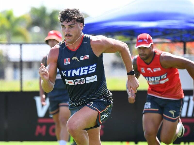 Herbie Farnworth has been going through his paces on his first day of pre-season with the Dolphins. (Jono Searle/AAP PHOTOS)