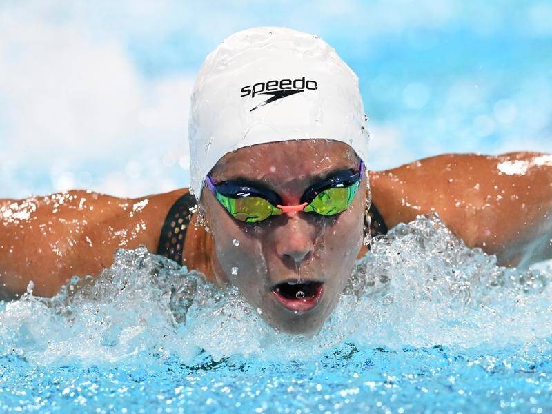 Emma McKeon has withdrawn from the Queensland swimming championships due to a muscle tear. (Darren England/AAP PHOTOS)