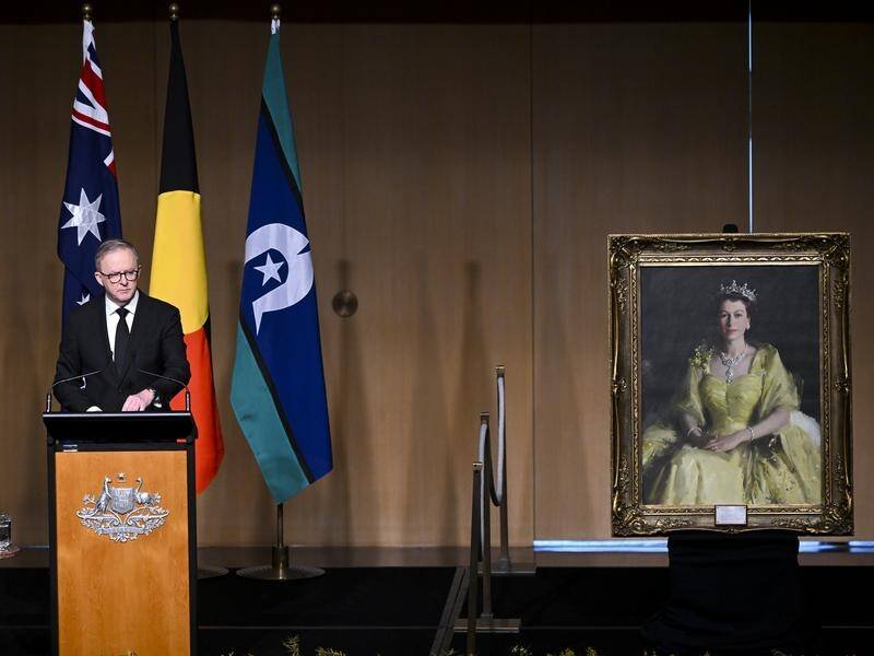 Australian PM Anthony Albanese spoke at the memorial service for Queen Elizabeth II in Canberra. (Lukas Coch/AAP PHOTOS)